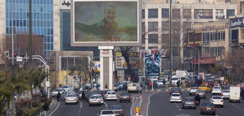 330 ألف نسمة يهرولون من طهران بعد تحذير الاحتلال
