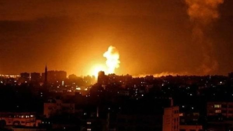طهران تحت الصدمة: انفجار ضخم بمحيط مطار مهر آباد