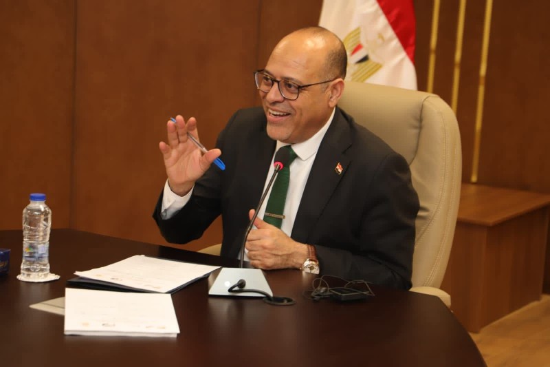 وزير العمل: توجيهاتي مستمرة للمُلحقين العماليين بتكثيف التواصل مع عمالنا في الخارج