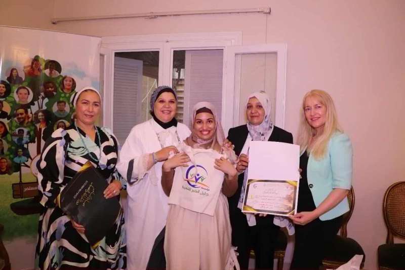 ”القومي لذوي الإعاقة” يشارك في إحتفالية تخريج دفعة الخياطة لذوي الإعاقة بمؤسسة ”دليل الخير”
