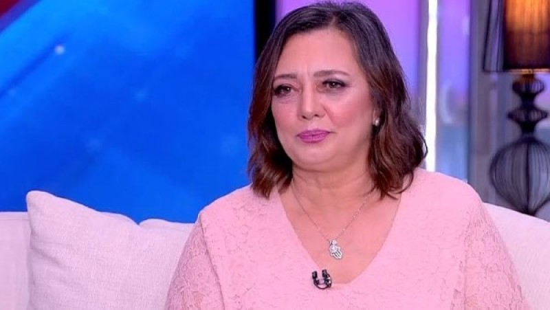 وفاة والد الفنانة عزة بهاء