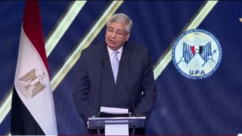 عوض تاج الدين: أفريقيا تعاني من مشكلات صحية ومصر تستطيع الدعم