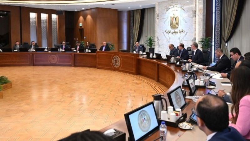 الحكومة توافق على 10 قرارات جديدة
