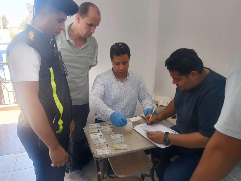 محافظ الدقهلية يتابع حملة مشتركة للكشف عن تعاطي المواد المخدرة والمخالفات المرورية بعدد من المراكز
