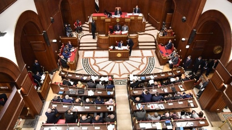 متى يحق للمرشح التنازل عن ترشحه في الانتخابات؟