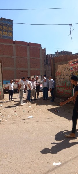 محافظ الدقهلية يتفقد بدء تشغيل تجربة الجمع من المصدر بمدينة مبارك كنموذج تجريبي يتم تعميمه