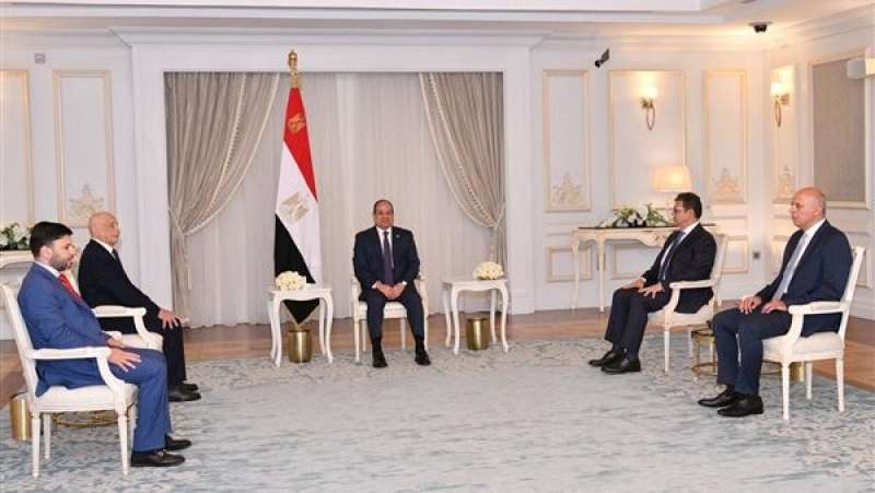 السيسي يؤكد على دعم مصر لاستقرار ليبيا وسيادتها