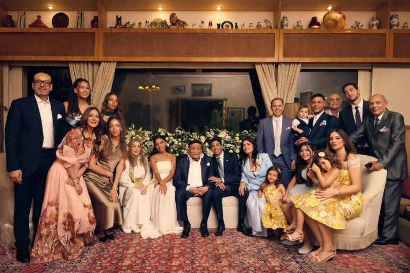 أحدث ظهور للزعيم عادل إمام فى حفل زفاف حفيده