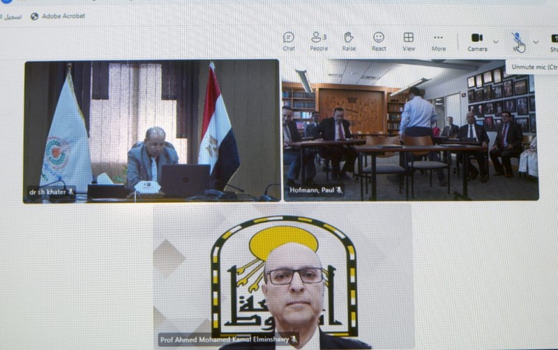 رئيس جامعتي المنصورة و”الأهلية” يوقّع اتفاقية تعاون مع جامعة لويفيل الأمريكية لإنشاء مسار مشترك لبرامج ماجستير الهندسة