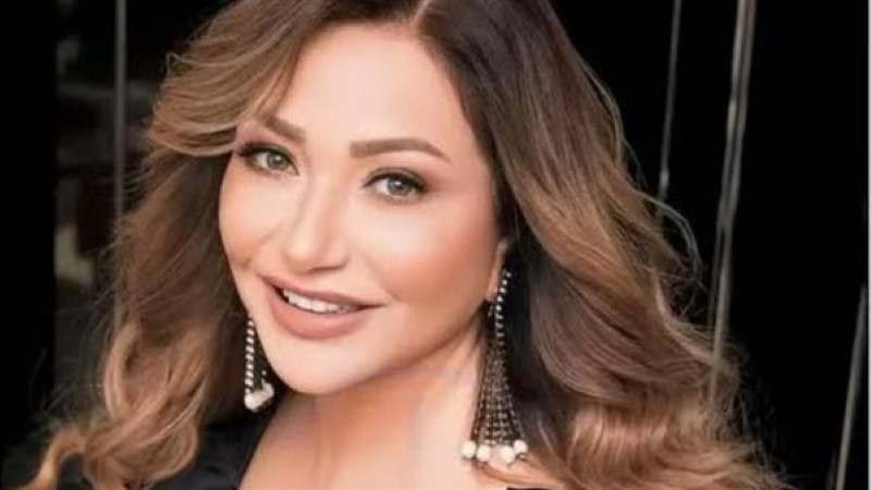 ليلى علوي نجمة الدورة 41 من مهرجان الإسكندرية السينمائي الدولي