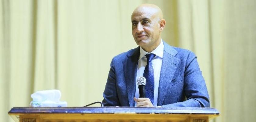 وزير التعليم: لا تغيير بنظام التنسيق ومعايير القبول بالجامعات لطلاب البكالوريا المصرية