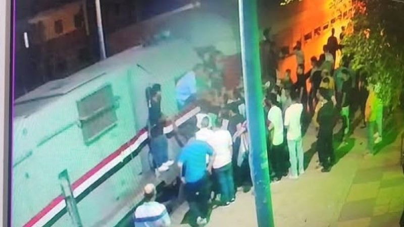 الكمسري اختفي من القطار.. توقف حركة القطارات ساعة بمحطة في المنوفية