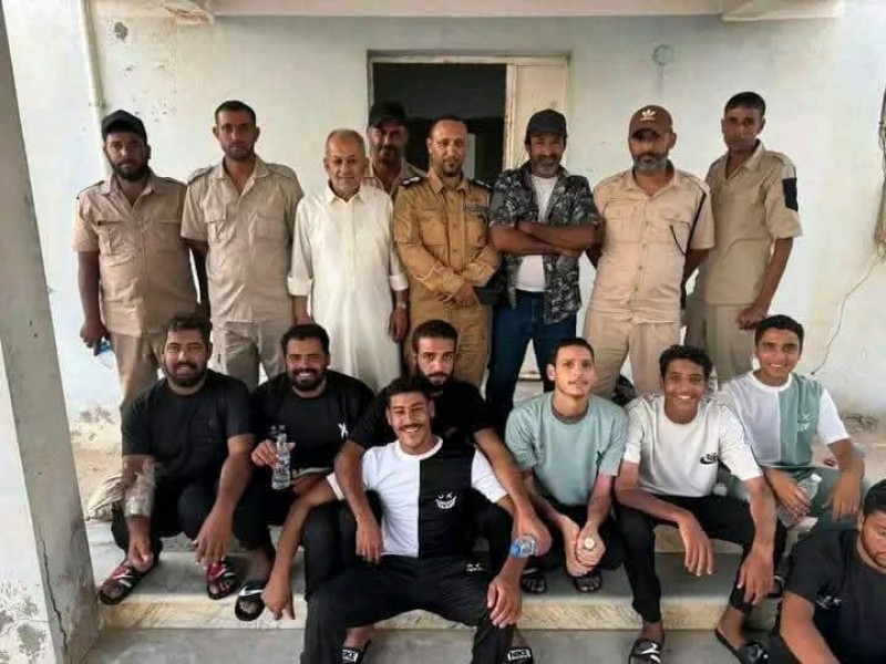 الإفراج عن المصريين الناجيين في حادث غرق المركب بمدينة طبرق بدولة ليبيا