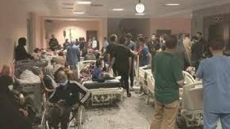 الصحة الفلسطينية: إدخال شاحنات أدوية لمستشفيات قطاع غزة اليوم