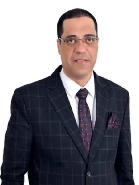 المستشار محمد حسن يوضح الحبس سنتين وغرامة 10 آلاف جنيه عقوبة نشر مقاطع خادشة للحياء