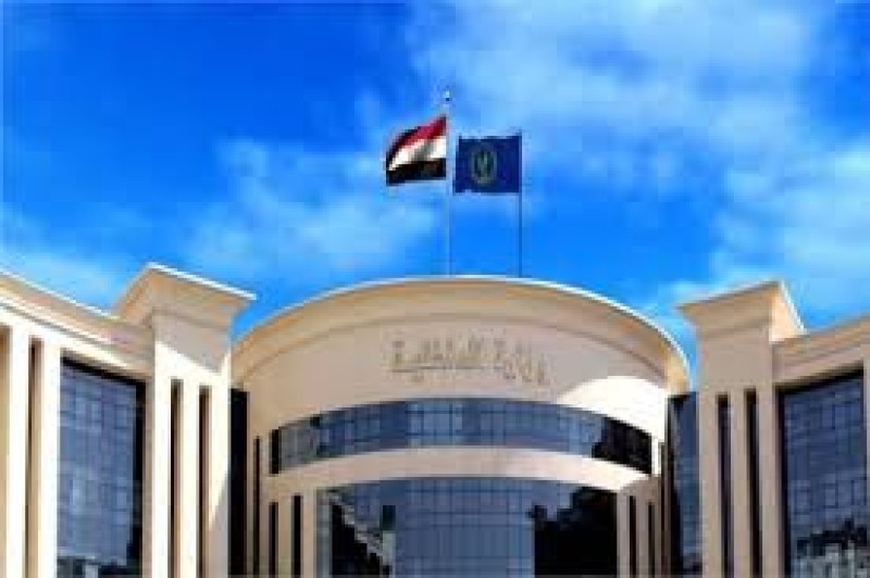 كشف ملابسات فيديو التعدى على شخص بمركبة توك توك بالقاهرة