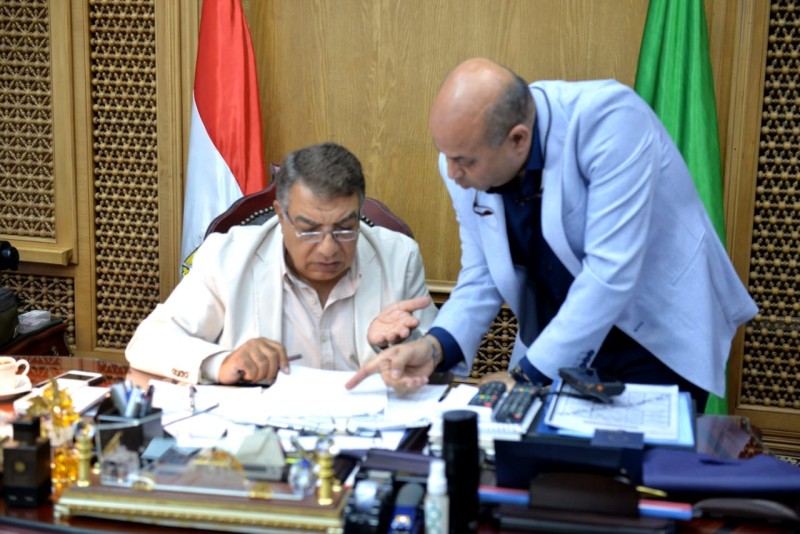 محافظ الدقهلية يقرر تخفيض درجات القبول بالثانوي العام والفني لتخفيف الأعباء عن الأسر