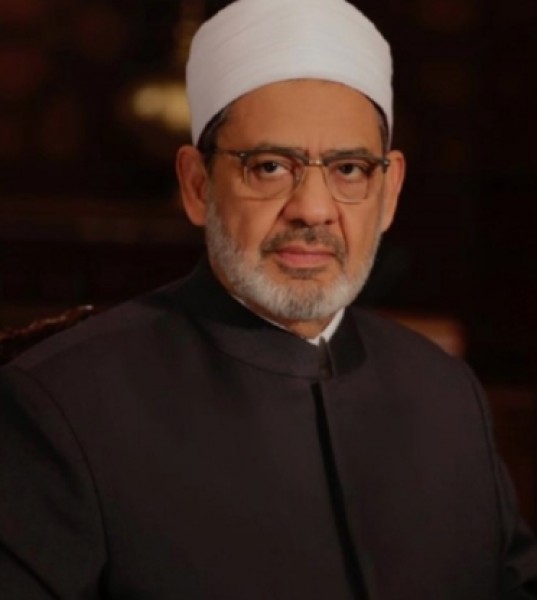 من هو الإمام الأكبر الدكتور احمد الطيب شيخ الأزهر؟
