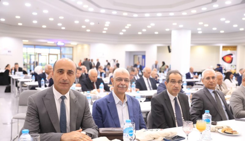 رئيس جامعة دمنهور يشارك في اجتماع تحديد الحدود الدنيا للقبول بالجامعات الخاصة والأهلية