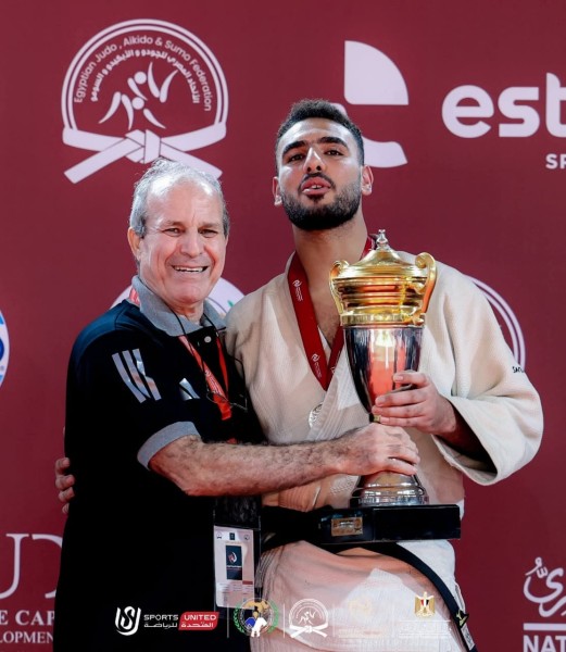البطل