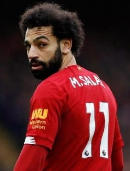 صحيفة ماركا الإسبانية: رد فعل نجم محمد صلاح تجاه تعزية الاتحاد الأوروبي لكرة القدم “يويفا” في وفاة  “بيليه فلسطين”