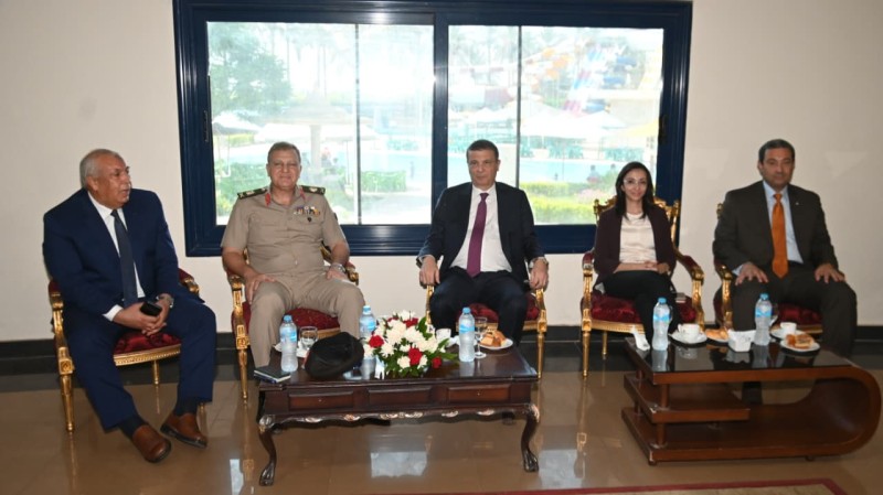 محافظ البحيرة تستقبل السيد وزير الزراعة ونائب رئيس الهيئة الهندسية ومحافظي دمياط والوادي الجديد