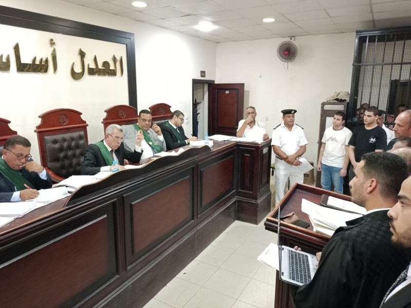 جريمة قتل تهز محافظة البحيرة: محاكمة المتهمين بقتل تاجر الذهب أحمد المسلماني