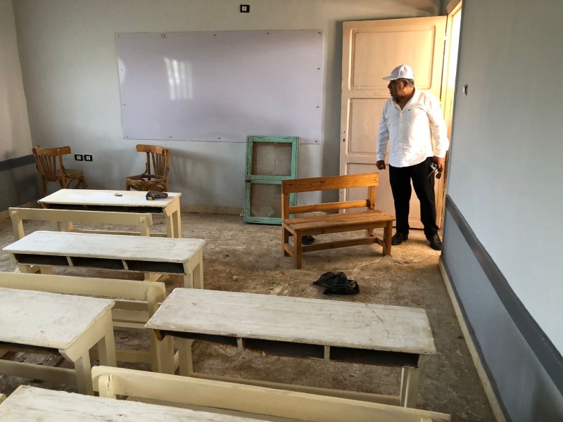 جولة تفقدية للمحافظ لمتابعة أعمال تطوير المدارس والمؤسسات الخدمية بمنية بدواي مركز المنصورة