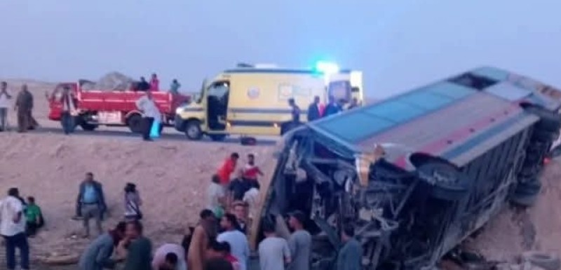حادث مروري .. مصـرع وإصابة 32 شخص على  الطريق الصحراوي الغربي بأسيوط