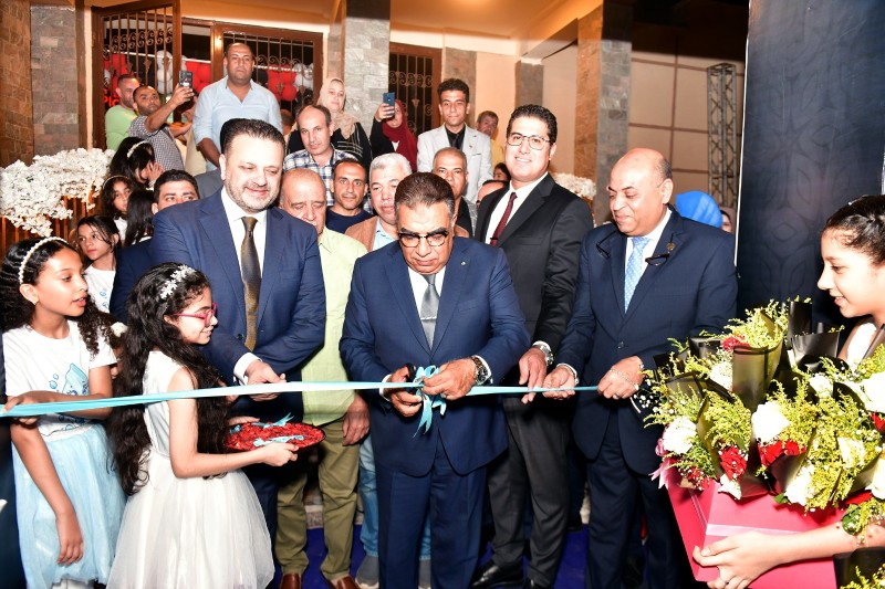 محافظ الدقهلية يفتتح حمام سباحة مديرية التعليم بالجلاء