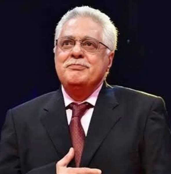 الفنان توفيق عبد الحميد فوجئ بإزالة عداد المياه الخاص بشقته بالعصافرة بحري بمحافظة الإسكندرية