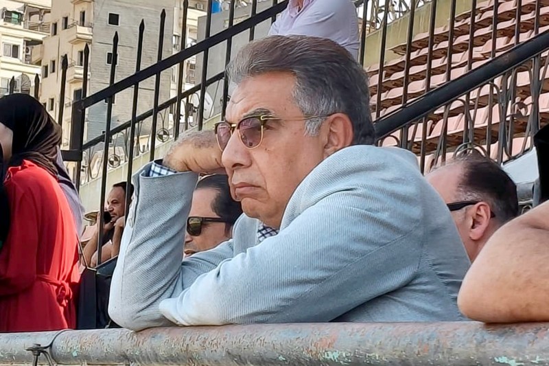 محافظ الدقهلية يشهد مباراة فريق المنصورة من داخل الملعب ويؤكد على دعمه الكامل للفريق