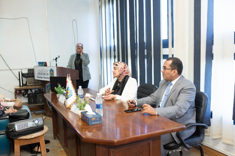 جامعة دمنهور تعقد ندوة تثقيفية حول السلامة والصحة المهنية