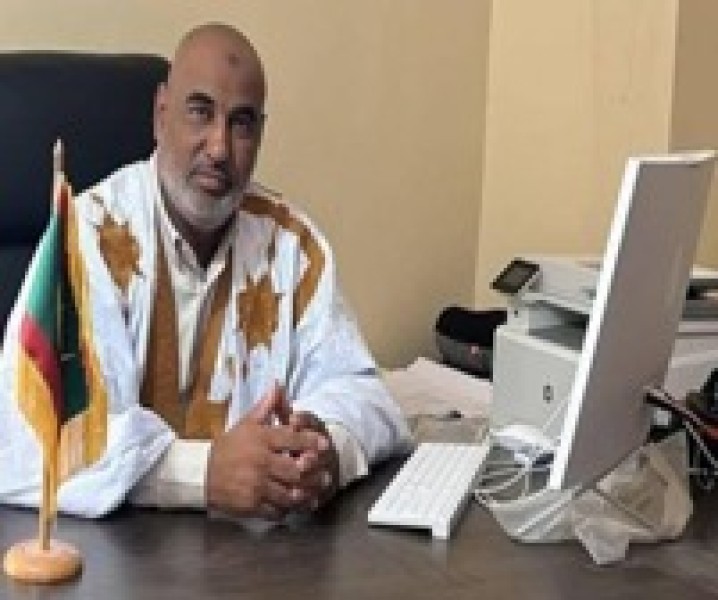 المفكر الموريتانى/ آب الشيخ فاضل فى ندوة المرأة الموريتانية بمركز الحوار