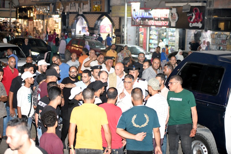 المحافظ يقود حملات مرورية ورفع إشغالات ونظافة مكبرة بشارع الجلاء الرئيسي بالمنصورة لليوم الثاني على التوالي