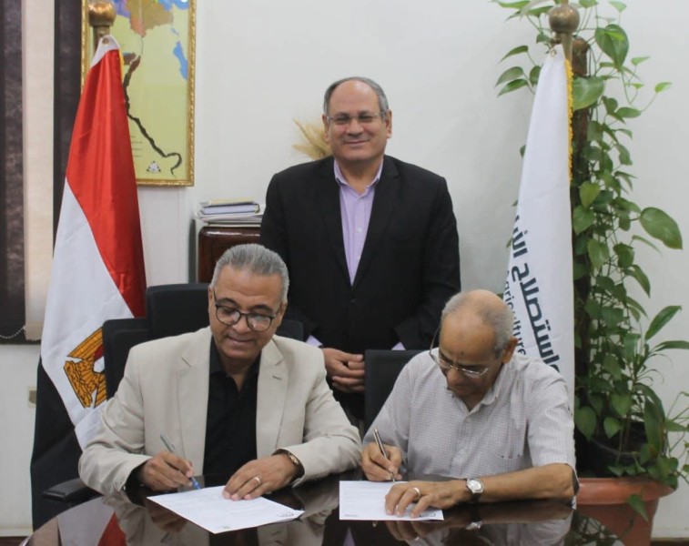 رئيس البحوث الزراعية يشهد توقيع مذكرة تفاهم بين معهد بحوث الهندسة الزراعية والجمعية المصرية للزراعة البيوديناميكية لدعم التحول نحو الزراعة الحيوية