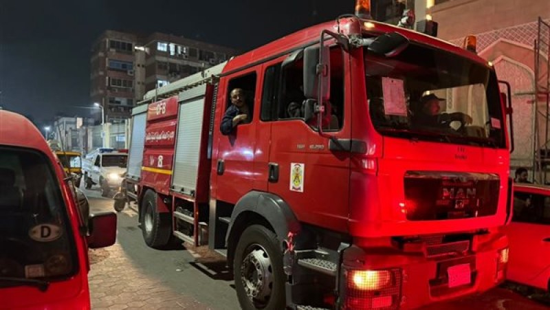 اندلاع حريق داخل مدرسة النصر بمنطقة النزهة بالقاهرة