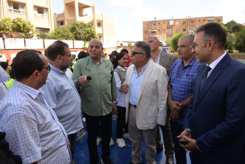 محافظ الدقهلية يشهد ختام الأنشطة الطلابية بالمدرسة المتميزة للغات 2 بطلخا
