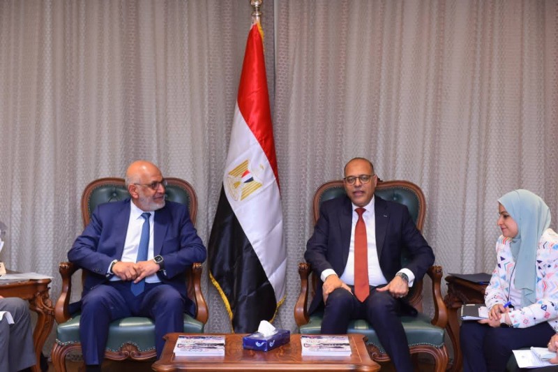 وزير العمل يستقبل وفدًا من مجموعة البنك الدولي لبحث تفعيل التعاون في المجالات المشتركة