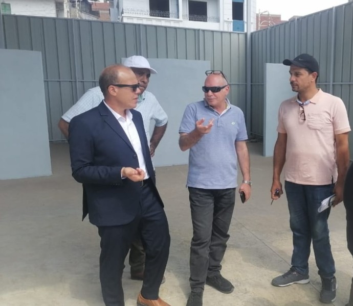 سكرتير عام مساعد محافظة الدقهلية يرافق لجنة لمعاينة الانتهاء من تجهيز باكيات سوق طلخا المطور