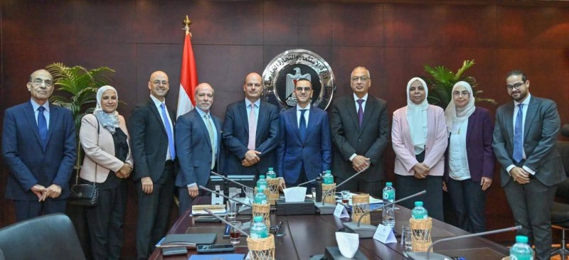 وزير الاستثمار والتجارة الخارجية يجتمع مع قادة المنتدي الاقتصادي العالمي و الاتحاد العالمي لتيسير التجارة