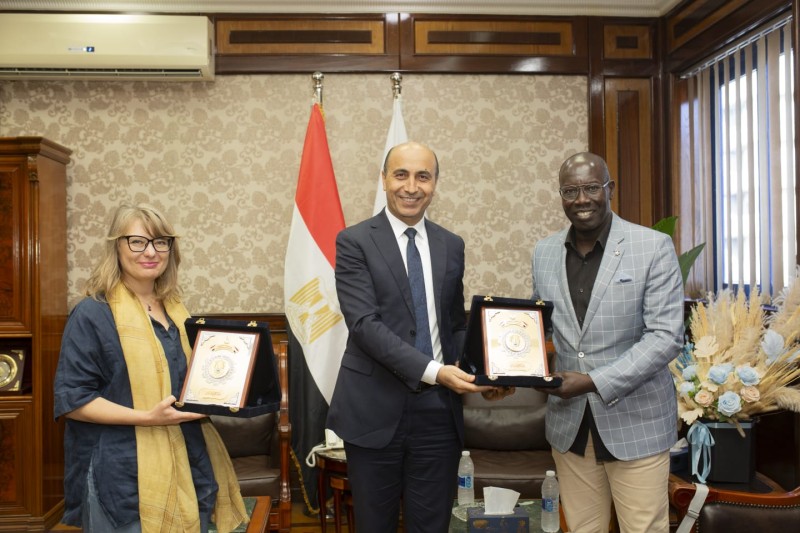 جانب من المتابعة 