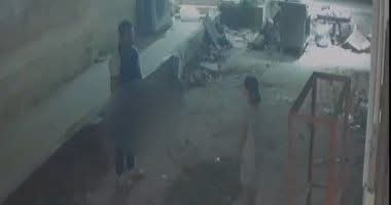 الدقهلية: ضبط شاب ارتكب فعلا فاضحا أمام طفلة فى الشارع بجمصة