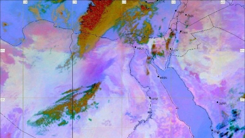شبورة وأمطار ورياح مثيرة للأتربة.. الأرصاد تكشف تفاصيل طقس الغد