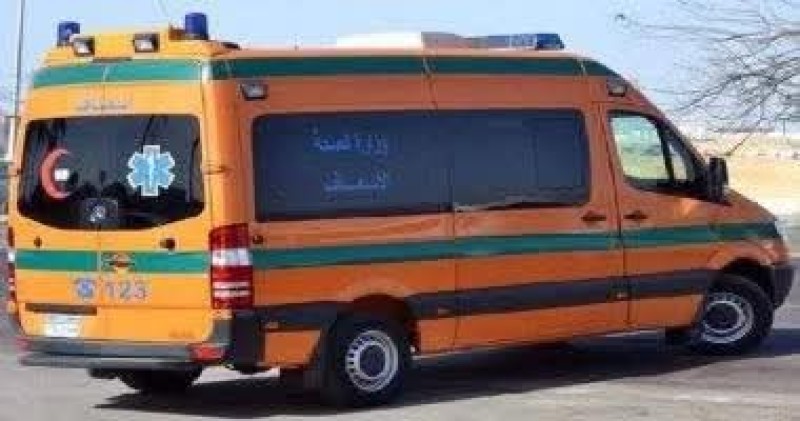 الدفع بعدد ٢٦ سيارة إسعاف لإنقاذ ضحايا حادث انهيار مصنع بالمحلة