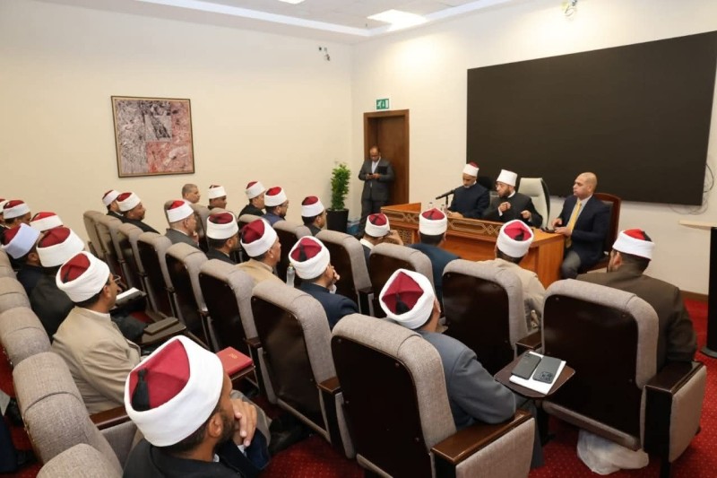 وزير الأوقاف يجتمع بمسئولي الإرشاد الديني ونشر الدعوة بالمديريات الإقليمية لبحث خطة العمل الدعوي للعام القادم