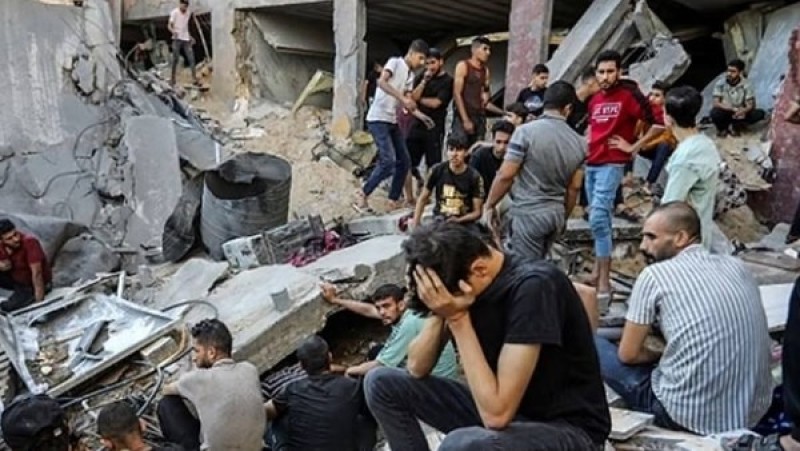 جيش الاحتلال ينشئ موقعا عسكريا قرب شارع الرشيد بمدينة غزة