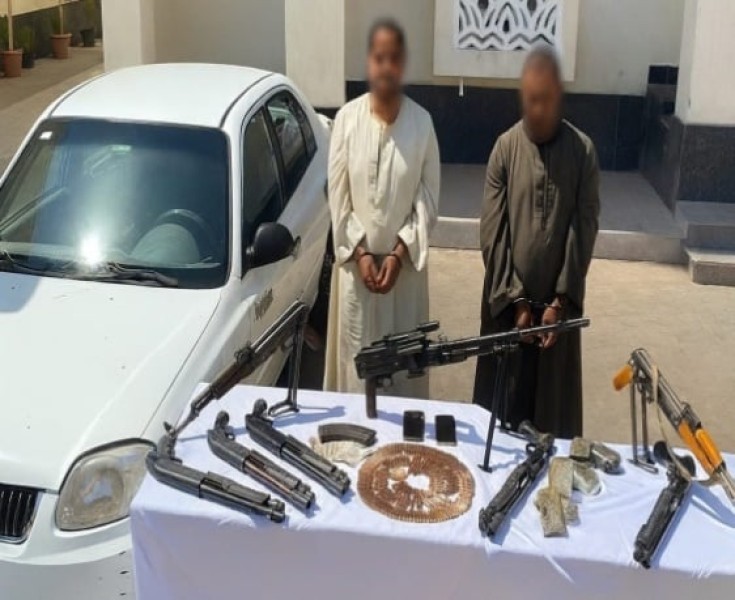 الداخلية: مصرع 4 عناصر جنائية وضبط مواد مخدرة بقيمة 195 مليون جنيه