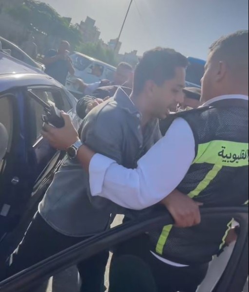 القبض على سائق مخمور في القليوبية بعد اصطدامه بـ5 سيارات و4 أعمدة كهرباء