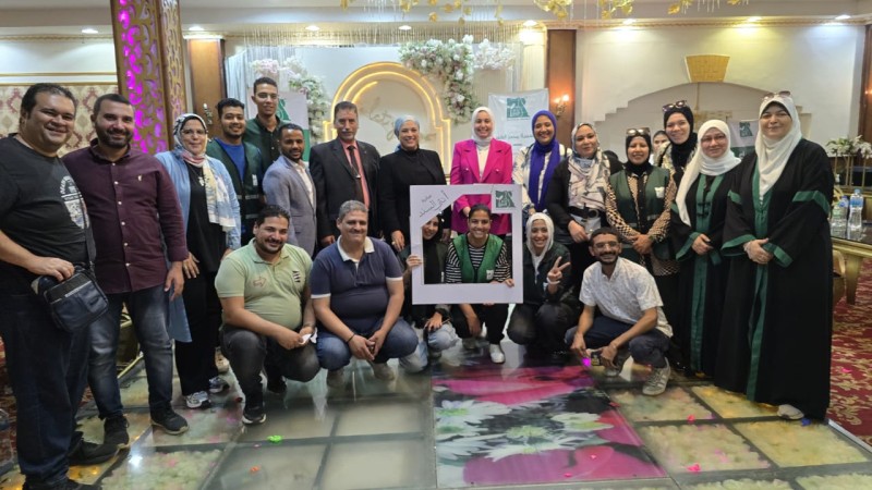 ”إنتِى السند”.. مبادرة لرسم البهجة على وجوه الغارمات وتجفيف منابع الديون